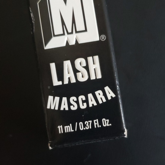 Full size Buxom Lash Mascara - Picture 4 of 4